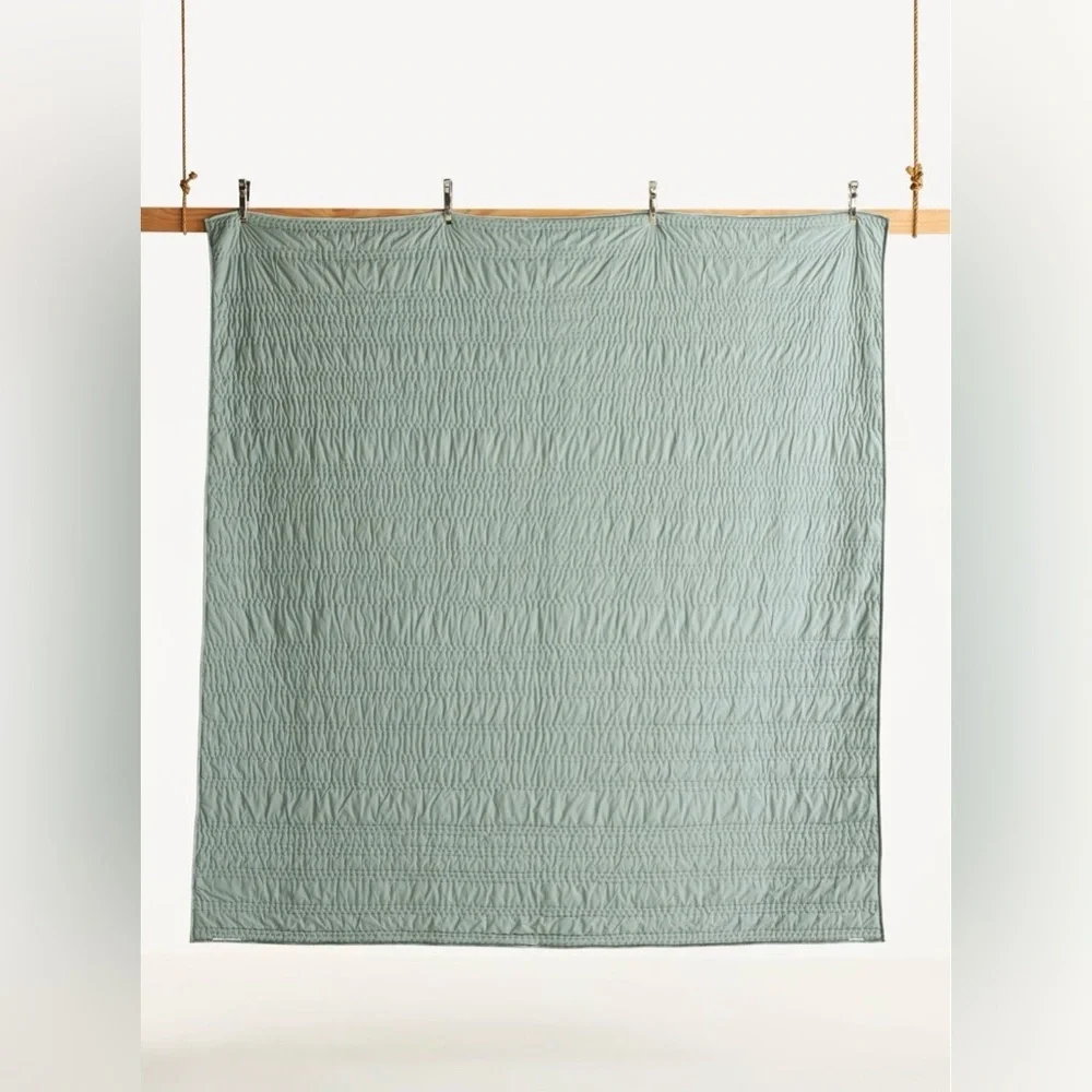 Anthropologie Lustered Velvet Alastair Quilt Size Queen NWT